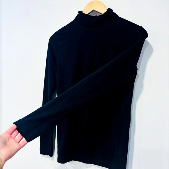 H&M black turtleneck sweater | Soft classic knit * - Picture 6 of 10